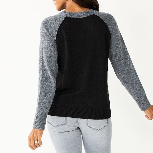 Sonoma Sweaters - Sonoma Gray and Black Women's Sweater
